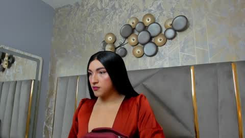   online show from January 26, 11:39 am