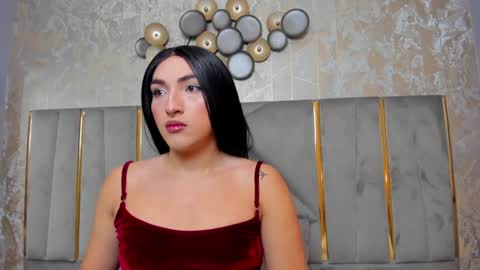   online show from February 5, 11:44 am