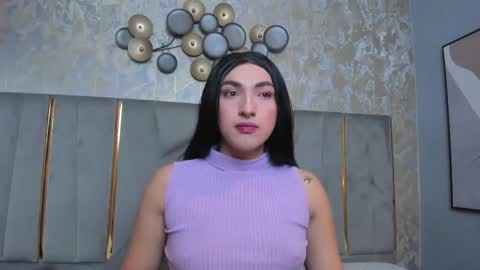   online show from February 9, 11:47 am