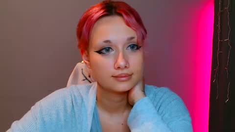 Snapshot of tommioo7 chatting on January 29, 5:51 am Galadriel online show from January 29, 5:51 am