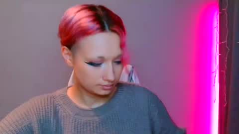 Snapshot of tommioo7 chatting on January 29, 10:11 pm Galadriel online show from January 29, 10:11 pm