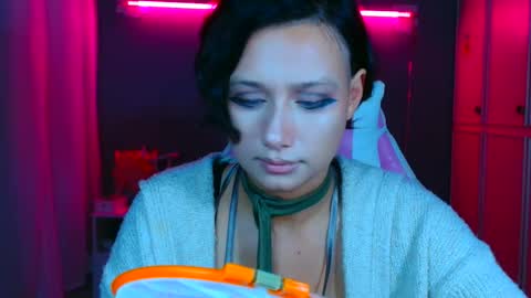 Snapshot of tommioo7 chatting on September 12, 10:43 pm Galadriel online show from September 12, 10:43 pm