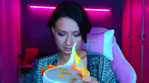 Snapshot of tommioo7 chatting on September 16, 10:44 pm Galadriel online show from September 16, 10:44 pm