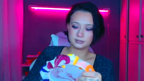 Snapshot of tommioo7 chatting on November 1, 1:07 am Galadriel online show from November 1, 1:07 am