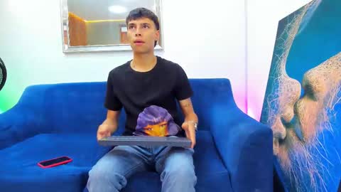 Tommy  Scott online show from November 20, 11:10 am