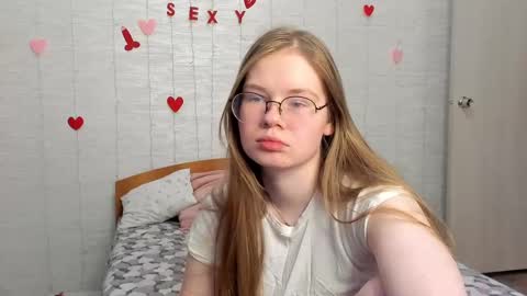 Tommy loves Katie online show from March 5, 11:28 am