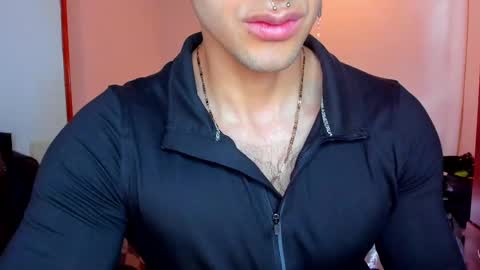 Twitter BreddTommy IG tommy bredd online show from February 19, 6:54 pm