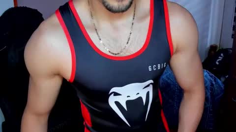 Twitter BreddTommy IG tommy bredd online show from November 25, 6:08 pm