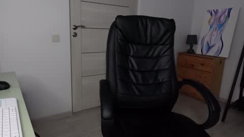  tommy burnzzz  online show from December 30, 7:37 am