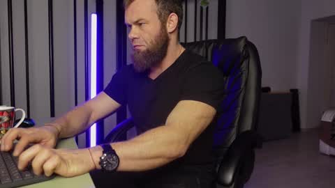  tommy burnzzz  online show from February 13, 2:45 am