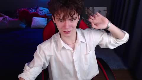 Snapshot of tommy_jamm chatting on February 3, 10:03 am Tommy online show from February 3, 10:03 am