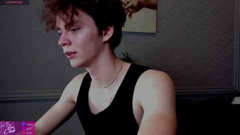 Snapshot of tommy_jamm chatting on February 7, 3:30 pm Tommy online show from February 7, 3:30 pm