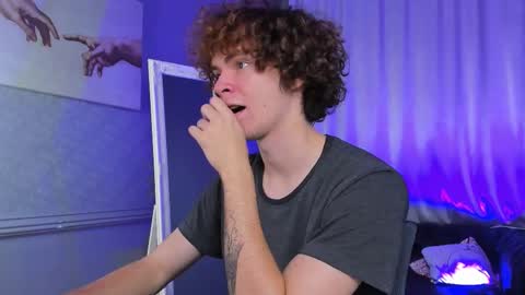 Snapshot of tommy_jamm chatting on November 6, 3:13 pm Tommy online show from November 6, 3:13 pm