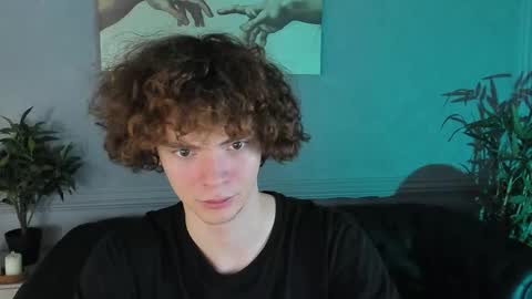 Snapshot of tommy_jamm chatting on December 2, 2:45 pm Tommy online show from December 2, 2:45 pm