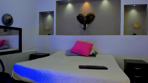 Snapshot of tommy_kurtt chatting on October 28, 12:19 pm Tommy online show from October 28, 12:19 pm