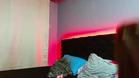 Snapshot of tommy_montana57935 chatting on September 17, 1:07 am tommy and merida online show from September 17, 1:07 am