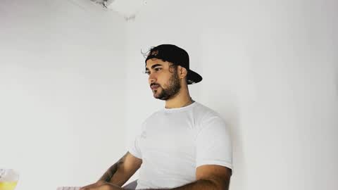 Snapshot of tommy_sccott chatting on October 22, 11:04 pm tommy_sccott online show from October 22, 11:04 pm