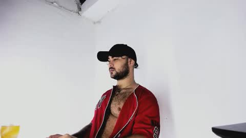 Snapshot of tommy_sccott chatting on October 26, 11:09 pm tommy_sccott online show from October 26, 11:09 pm