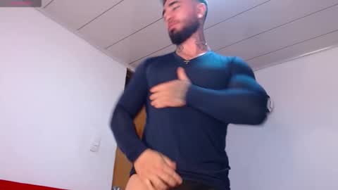 Steven online show from November 24, 5:23 pm