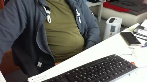 Tom online show from October 7, 10:45 am