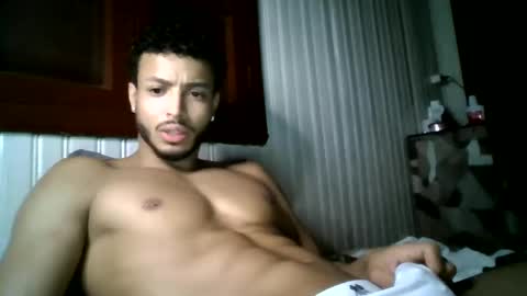 tomtresor online show from November 24, 4:45 am