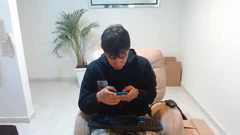 tomy337271 online show from December 22, 12:46 pm