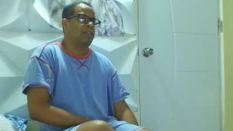 Antonio online show from March 2, 12:43 pm