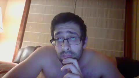 Snapshot of toni640128 chatting on January 1, 10:03 pm toni640128 online show from January 1, 10:03 pm