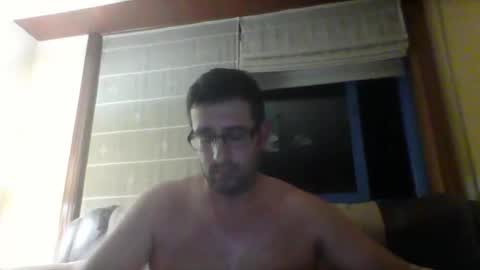 Snapshot of toni640128 chatting on September 19, 11:27 pm toni640128 online show from September 19, 11:27 pm