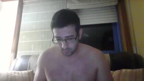 Snapshot of toni640128 chatting on October 12, 12:53 am toni640128 online show from October 12, 12:53 am