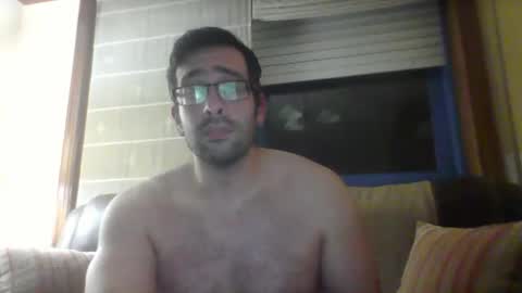 Snapshot of toni640128 chatting on November 16, 10:04 pm toni640128 online show from November 16, 10:04 pm