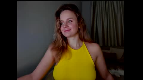 Snapshot of tony_and_alice chatting on December 15, 8:36 pm Tony and Alice online show from December 15, 8:36 pm