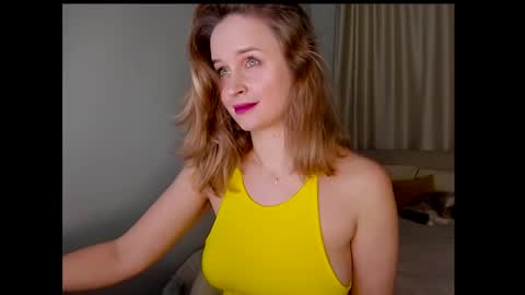 Snapshot of tony_and_alice chatting on January 22, 9:10 pm Tony and Alice online show from January 22, 9:10 pm