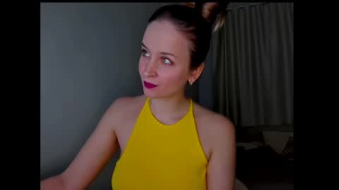 Snapshot of tony_and_alice chatting on February 25, 8:19 pm Tony and Alice online show from February 25, 8:19 pm