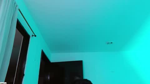 Snapshot of tonyking21 chatting on October 27, 10:47 pm ANTONY online show from October 27, 10:47 pm