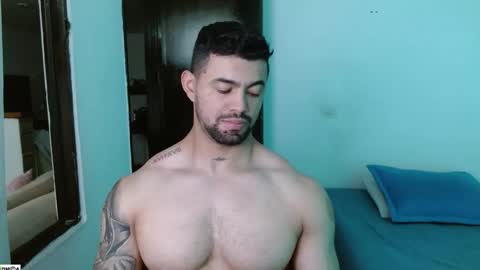 Snapshot of tonyking21 chatting on November 5, 11:16 pm ANTONY online show from November 5, 11:16 pm