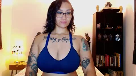 toothyy online show from February 7, 11:34 pm