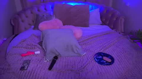 top_grace online show from November 29, 11:24 am