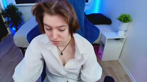 topcranberry online show from February 27, 9:11 am