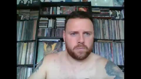 Snapshot of torth666 chatting on February 23, 4:13 pm torth666 online show from February 23, 4:13 pm