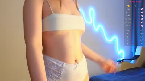 Toshi online show from December 16, 1:11 pm