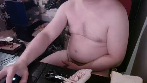 Snapshot of totox1989 chatting on January 4, 3:07 am Totox online show from January 4, 3:07 am