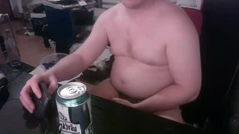 Snapshot of totox1989 chatting on February 13, 9:17 pm Totox online show from February 13, 9:17 pm