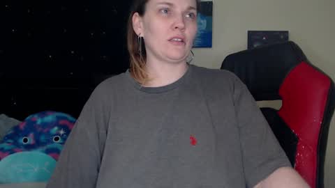 Snapshot of toxiclilly chatting on December 30, 11:59 am Lilly Miss Mistress Goddess Maam Queen Boss online show from December 30, 11:59 am