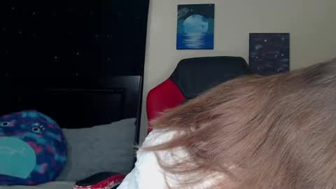 Snapshot of toxiclilly chatting on January 18, 8:20 am Lilly Miss Mistress Goddess Maam Queen Boss online show from January 18, 8:20 am