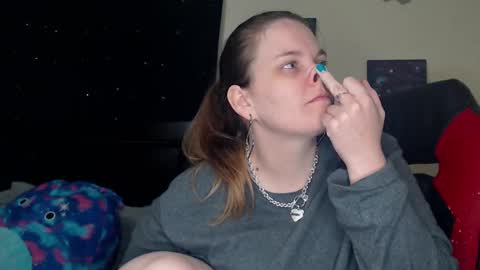 Snapshot of toxiclilly chatting on February 1, 12:16 pm Lilly Miss Mistress Goddess Maam Queen Boss online show from February 1, 12:16 pm