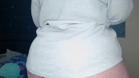 Snapshot of toxiclilly chatting on March 4, 11:29 am Lilly Miss Mistress Goddess Maam Queen Boss online show from March 4, 11:29 am