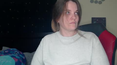 Snapshot of toxiclilly chatting on March 11, 10:07 am Lilly Miss Mistress Goddess Maam Queen Boss online show from March 11, 10:07 am