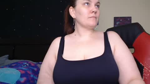 Snapshot of toxiclilly chatting on September 8, 7:13 pm Lilly Miss Mistress Goddess Maam Queen Boss online show from September 8, 7:13 pm