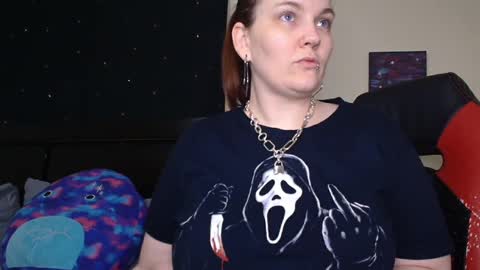 Snapshot of toxiclilly chatting on September 14, 8:57 am Lilly Miss Mistress Goddess Maam Queen Boss online show from September 14, 8:57 am